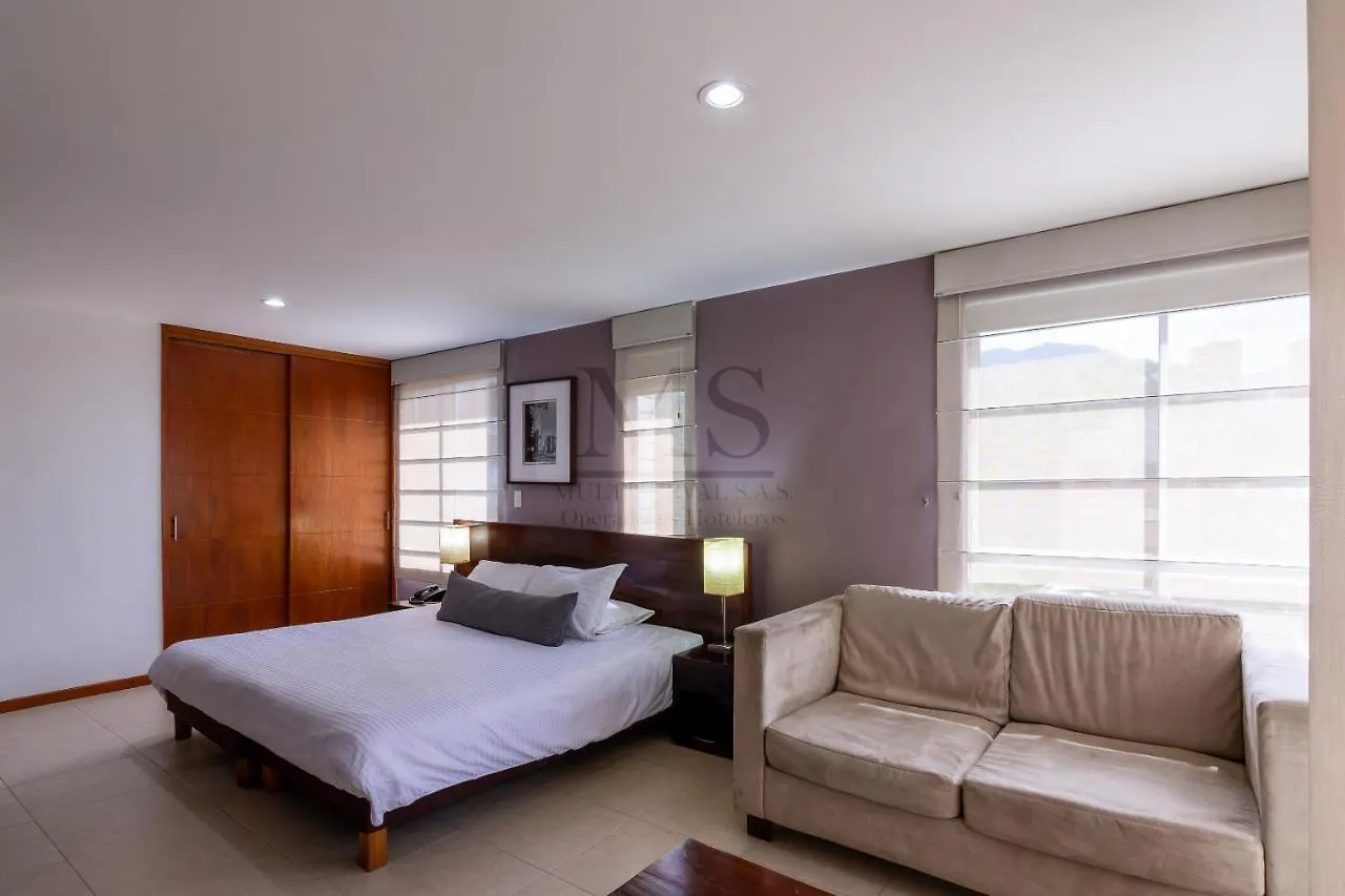 Cyan Suites Medellin 0*,  Colombia